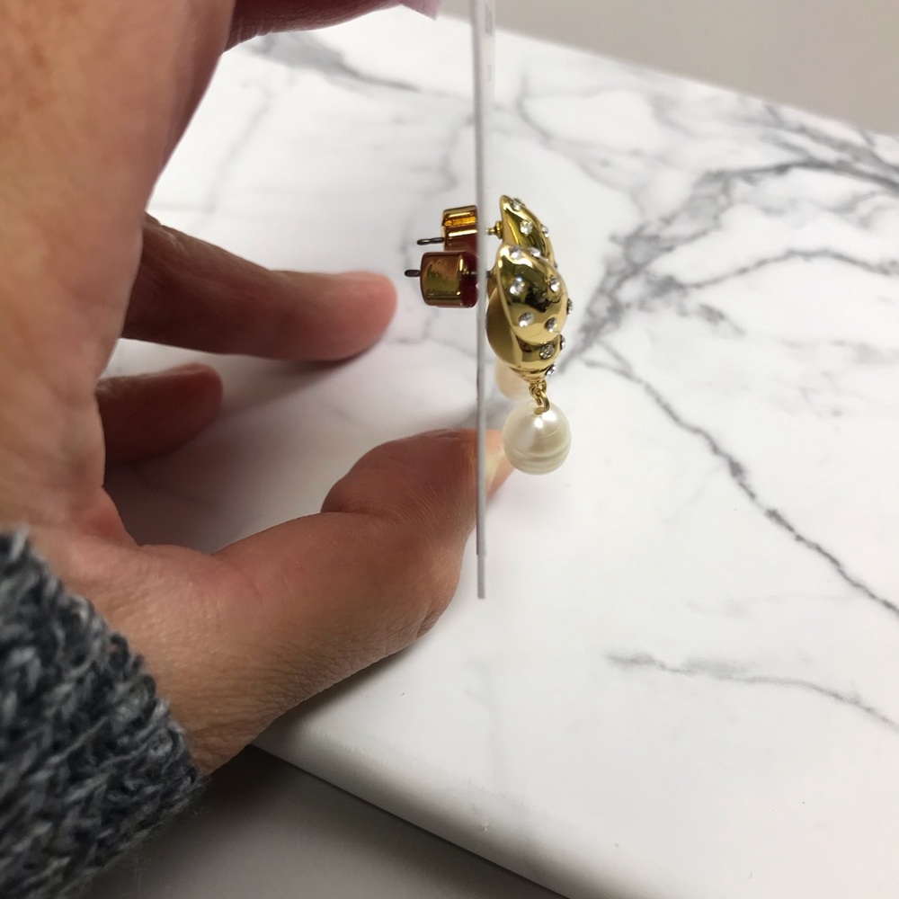 ♠️NWT Kate Spade Under the sea shell dangle - Picture 4 of 5